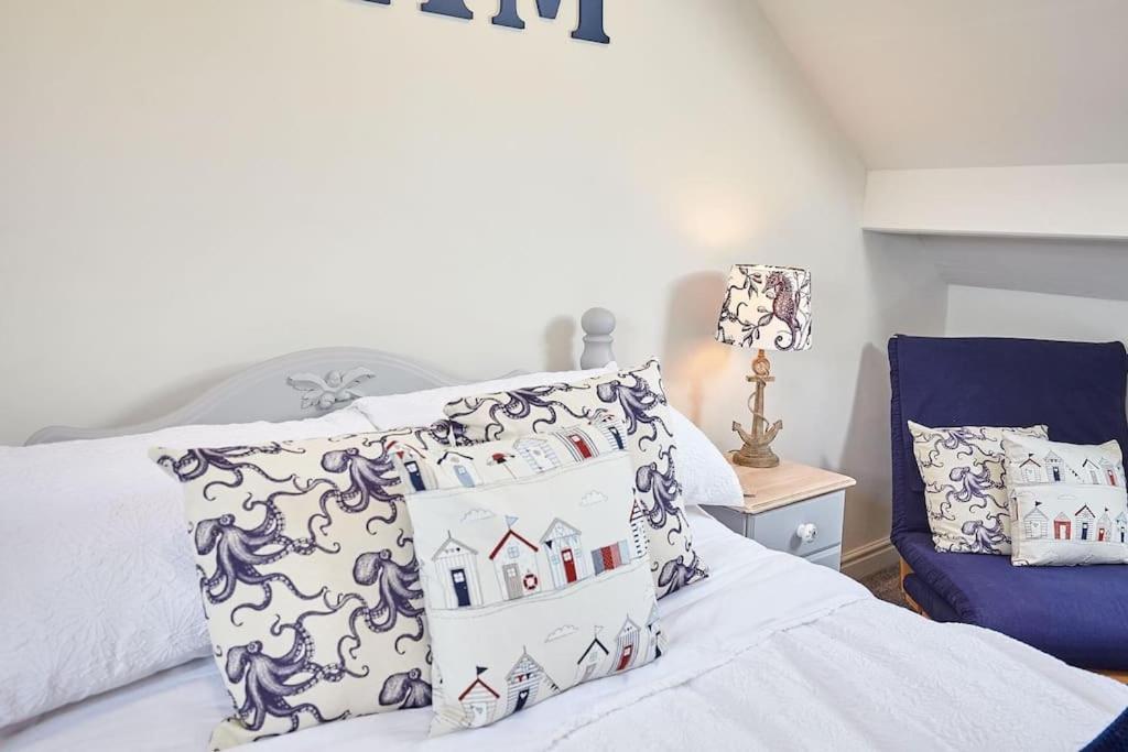 Villa Sea Urchin Whitby Exterior foto